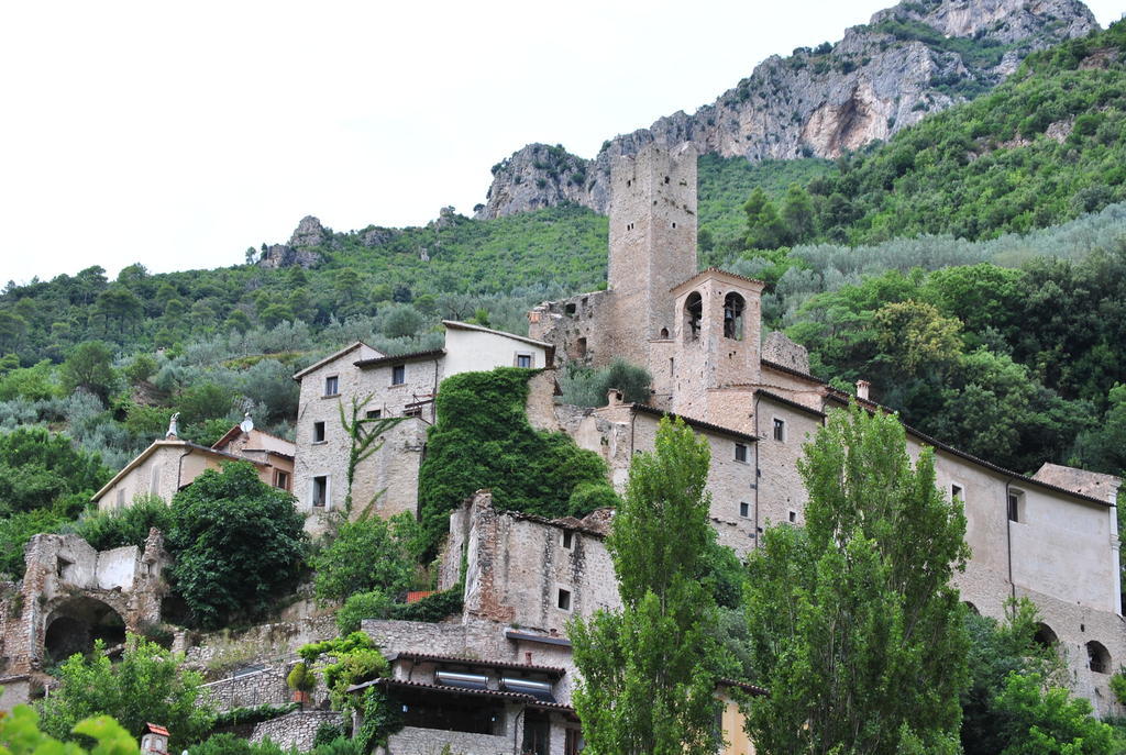 Hotel Residenza Di Paese Castello Del Poggio Ferentillo Zewnętrze zdjęcie