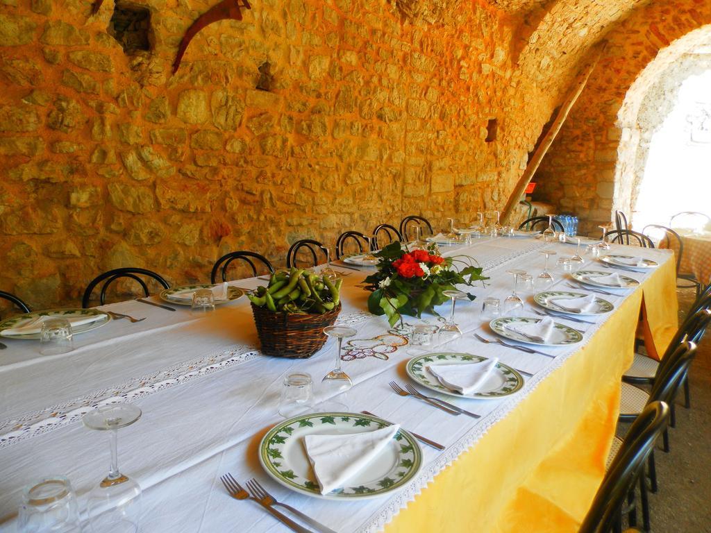Hotel Residenza Di Paese Castello Del Poggio Ferentillo Zewnętrze zdjęcie